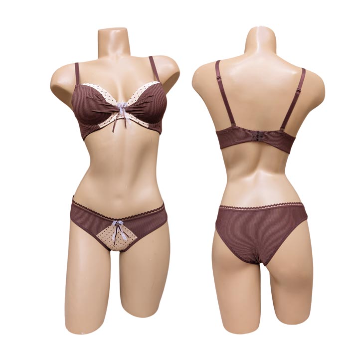 Grossiste Ensemble soutien-gorge vintage chic totalement intemporel.